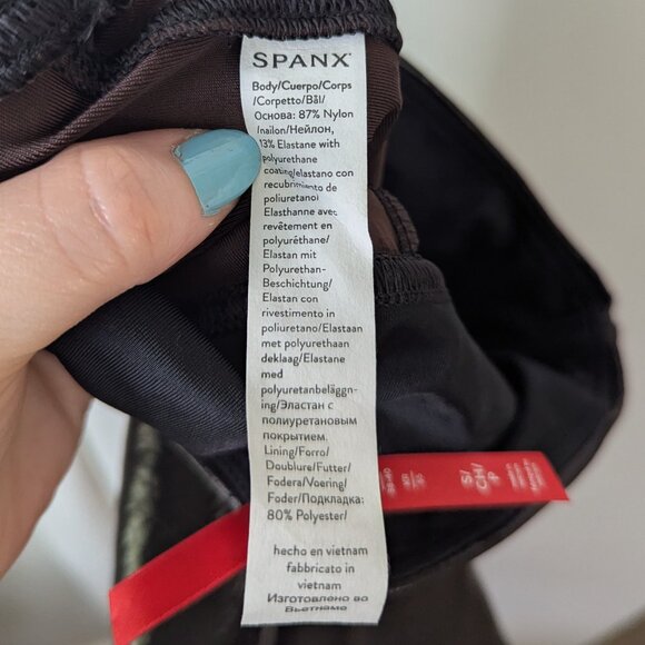 Spanx Snakeskin Faux Leather Leggings Skinny Pants Size Small - Picture 10 of 10